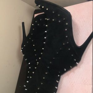 Ankle boots